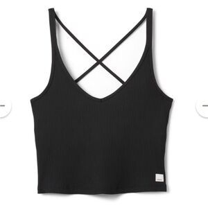 Vuori crop tank